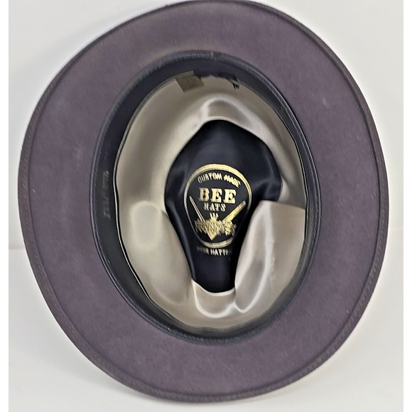 Vintage Godfather Dyna Felt Fedora Gray Hat W/ Feathers 7 1/8" Bee Hats U151 - Picture 10 of 11